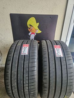 325/35/22 Michelin Tires (2)