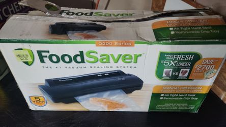 FOOD SAVER vacuum sealing