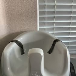 Bumbo 3-1 Booster Seat 