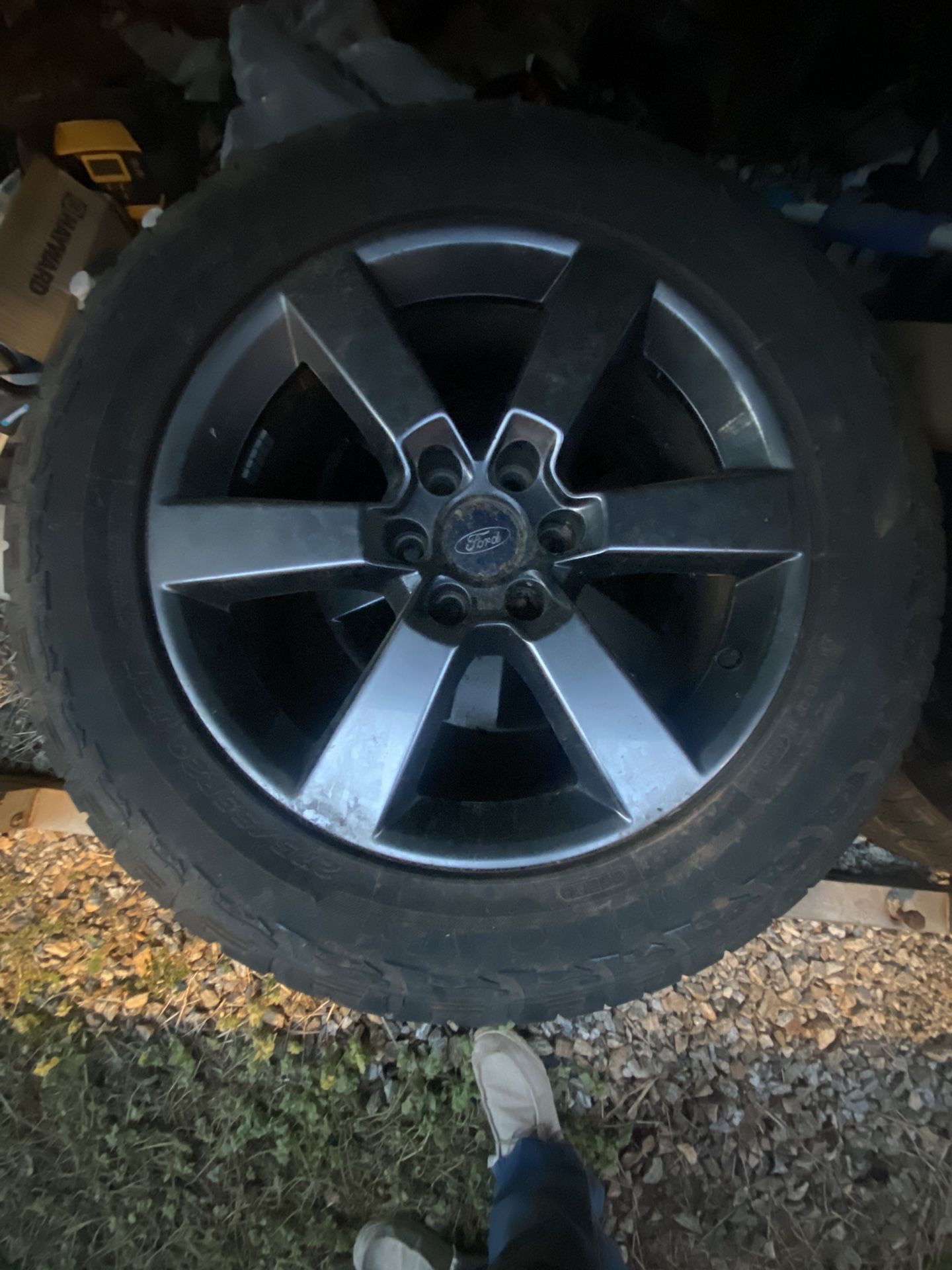 Ford 6 Lugs