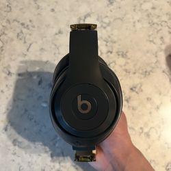 Beats Studio 3 Headphones -Shadow Gray