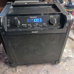 BLUETOOTH Speaker Radio 