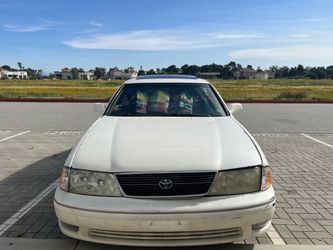 Toyota Avalon
