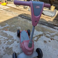 Radio Flyer Scoot 2 Scooter