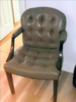 Vintage Mid-Century Traditional Executive Armchair