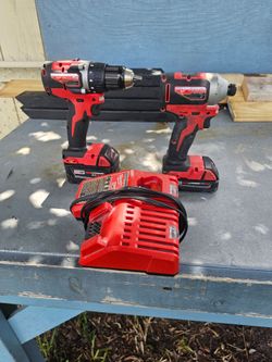 Milwaukee m18 brushless drill and impact set