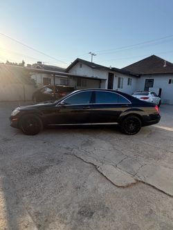 2009 S550  4MATIC Mercedes Benz