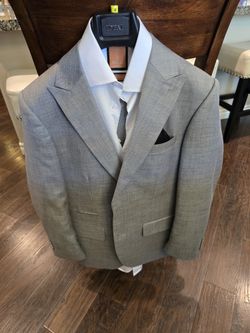 Homecoming Suit 38S/32S