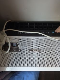 6000 BTU over the ledge AC