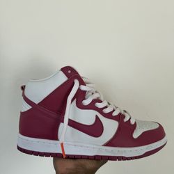 Nike dunk hi pro SB Sweet Beet