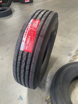 Truck tires Sailmax 295/75R22.5