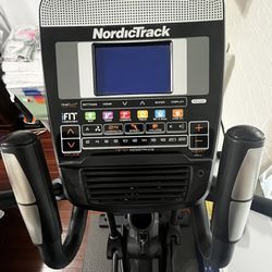 Nordictrack Elliptical E 7.1 Power Incline