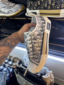 Shoes( White)