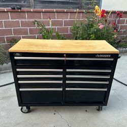 Workbench Tool Storage 46”Wx18”X36”H