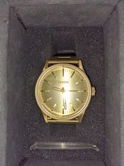 Brand new Nixon watch