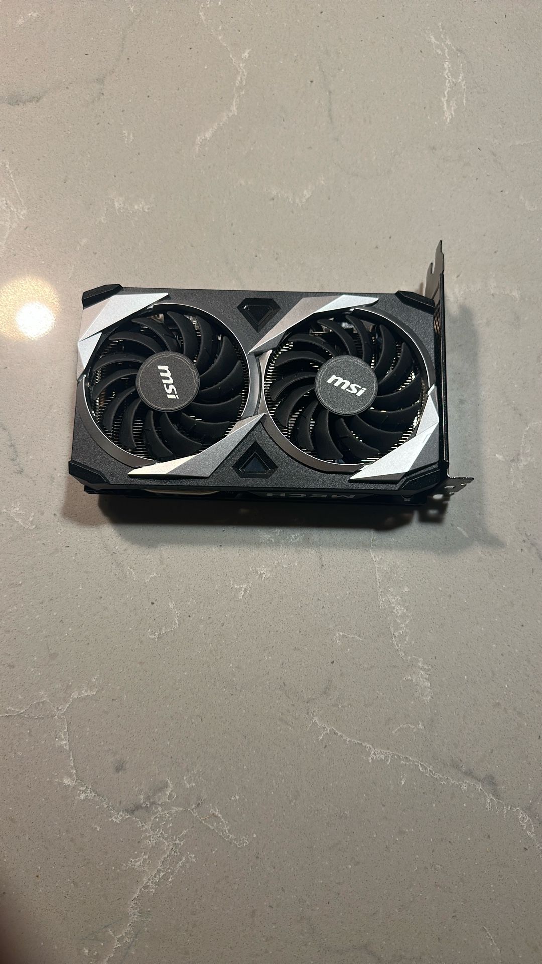 MSI Radeon RX 6500 XT MECH 2X 4G OC Graphics card