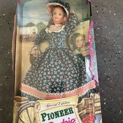 Colonial BARBIES! New In Box 