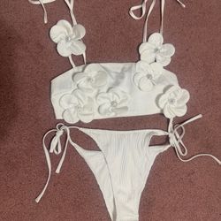 New Medium White Flower Crop Top Bikini Boho Festival Rave Outfit 