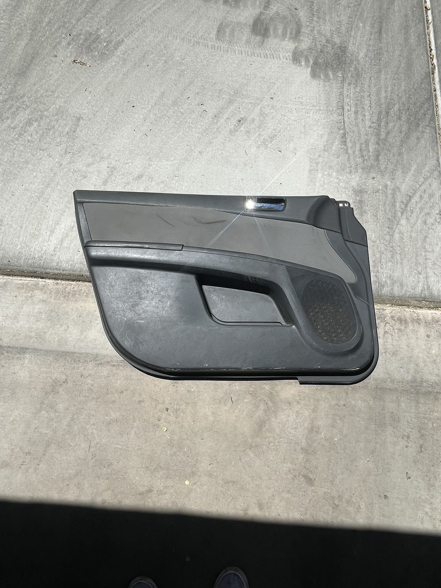 2007-2012 Nissan Sentra Inside Driver Door Handle + Panel 