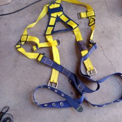 Safety Arnees Good Condition Like New 