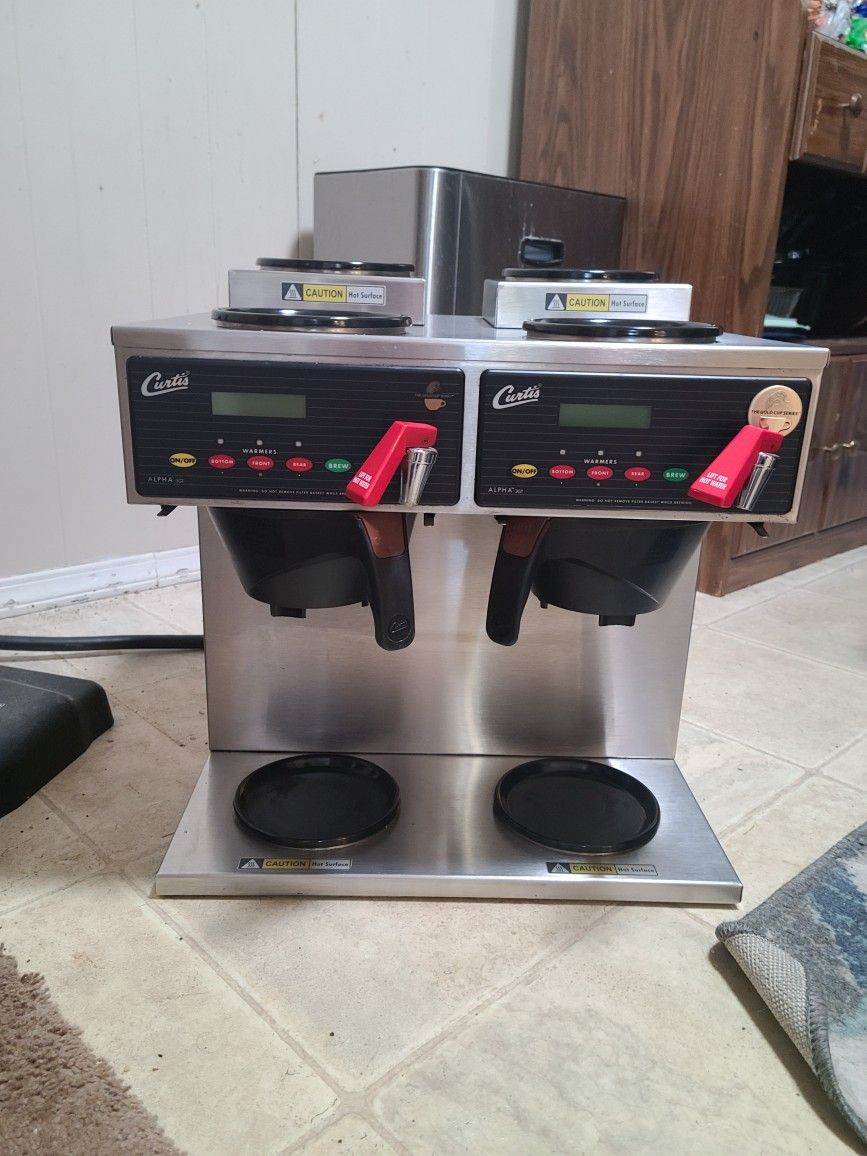 WILBUR CURTISS AUTOMATIC INDUSTRIAL COFFEE MAKER