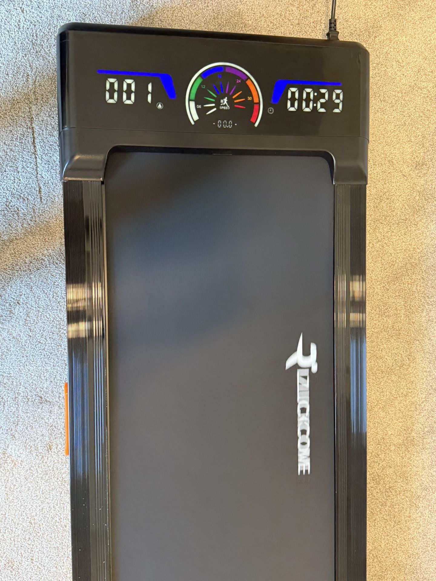 Treadmill With Auto Incline