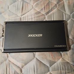 KICKER AMP
