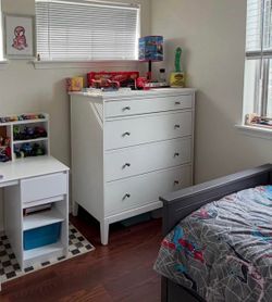 IKEA Idanas 4 drawer white dresser -DELIVERY AVAILABLE