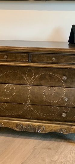 Beautiful Wood Dresser