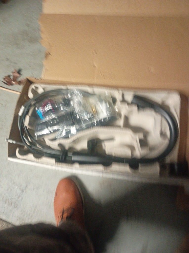 Brand New Delta Sink Faucet