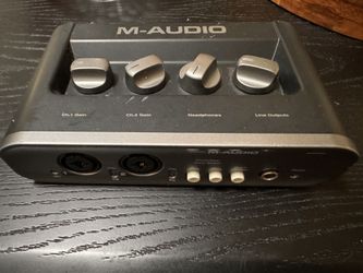 M-AUDIO MobilePre USB Portable Preamp & Audio Interface w/ USB Cable