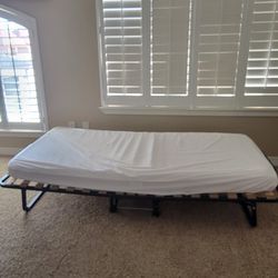 Twin Foldaway Guest Bed With Mattress