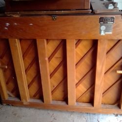 Wurlitzer Piano Model 2745 DeKalb Illinois USA