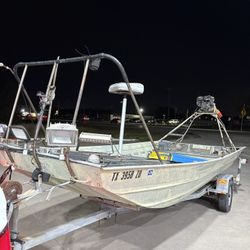 1985 Monark Jon boat