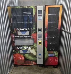 Saega HY950 Healthy Vending Machine – Snacks & Drinks | $700