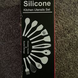 Silicone 11 Piece Kitchen Utensils Set With Bucket