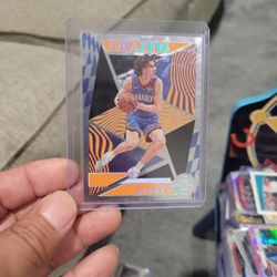 Josh Giddy Rookie Illusion Amazing Cracked Ice Basketball Card