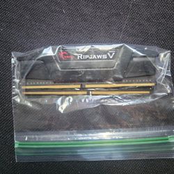 DDR4 ram 2 8gb
