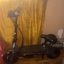 Electric scooter