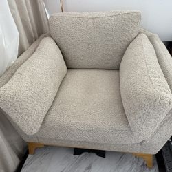 Accent Chair 