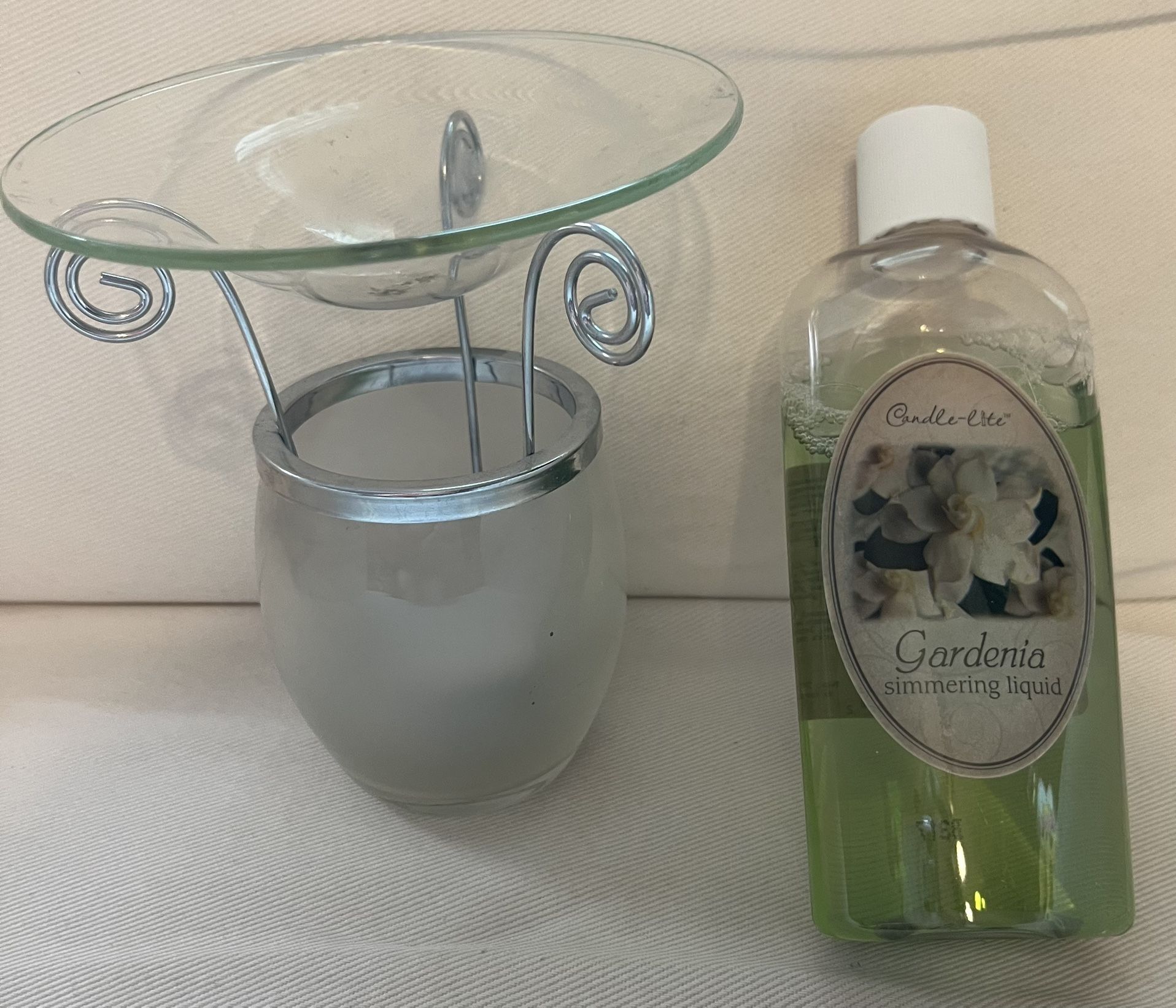 White Barn Simmering Liquid Holder