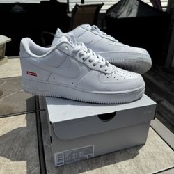 Size 10 Supreme x Air Force 1