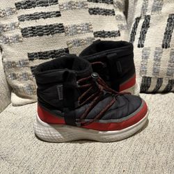 Boys Skechers Brand Snow Boots Size 1y