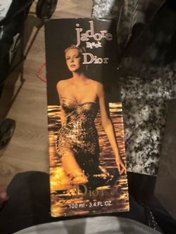 Cologne / perfume