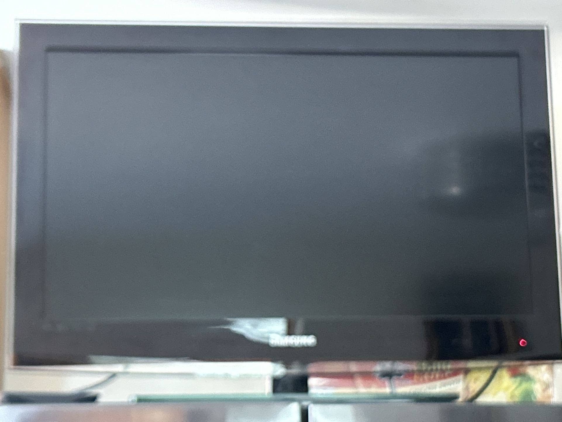Free TV (no Smart)
