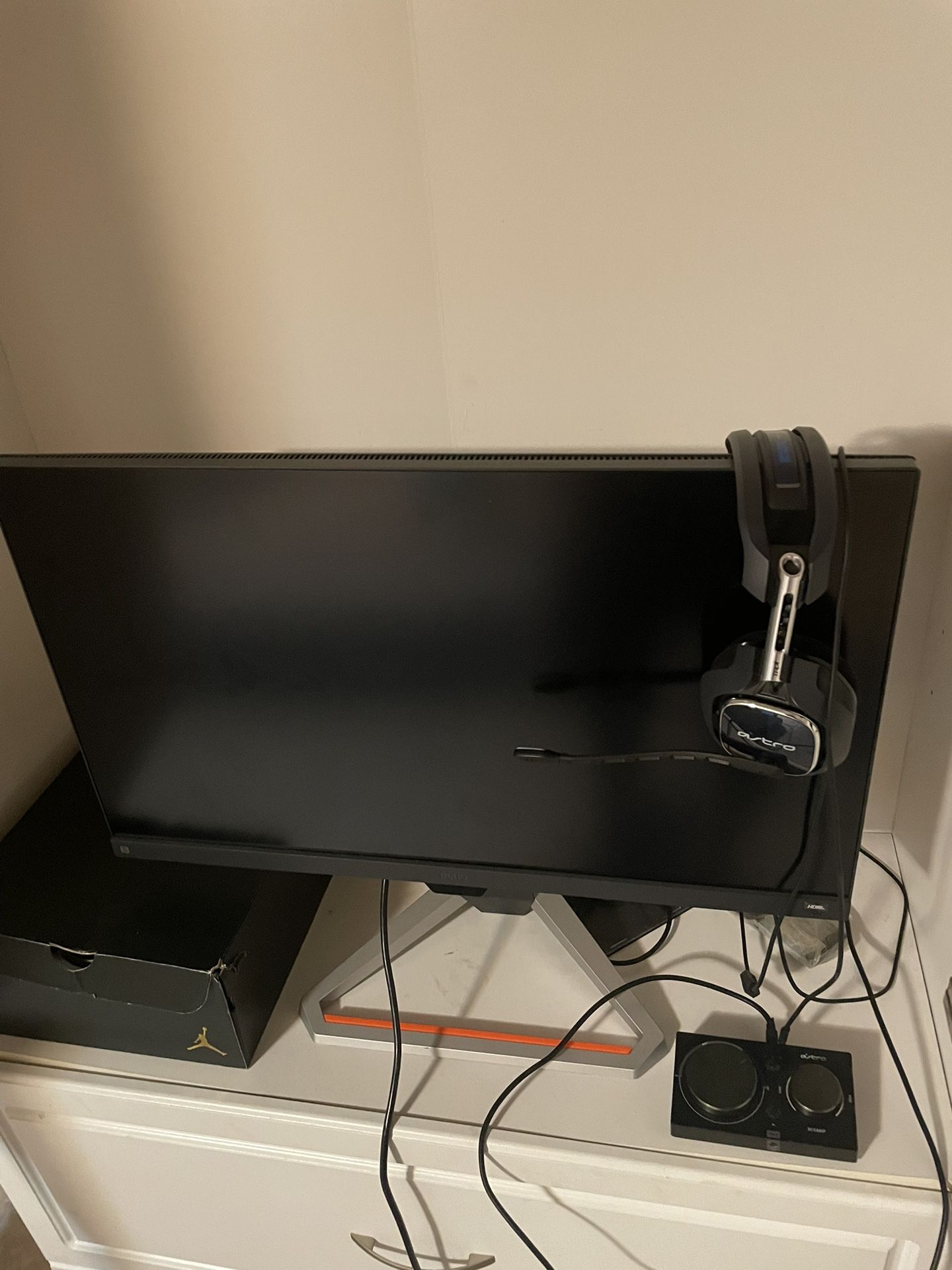 Benq Monitor With Astro A40 Headset 