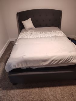Ashley furniture Queen bed