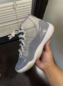 Retro 11s cool grey for the lowww