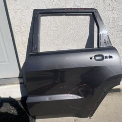 Jeep Grand Cherokee 2011-2021 Door Shell