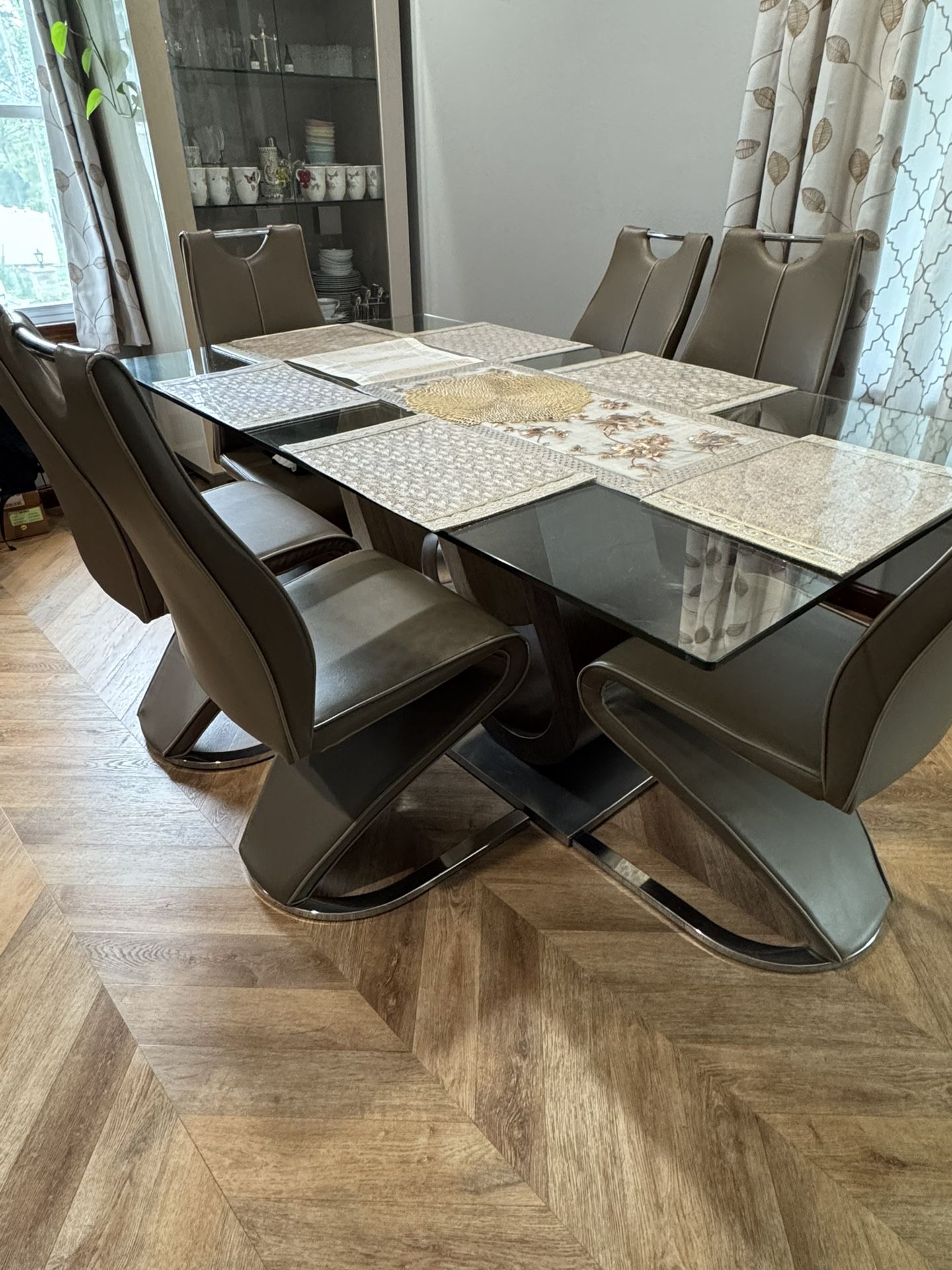 Dining Set